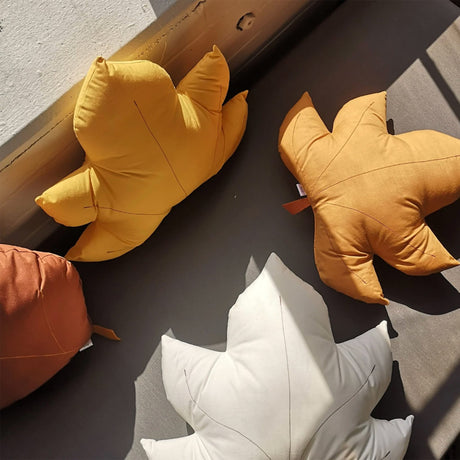 Coussin Feuille D`Érable - Moutarde-The Butter Flying-BUT-PILMAPMUS-CLÉMENT